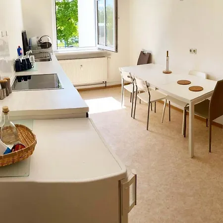 Worker Bernsdorf-wiednitz Apartment *